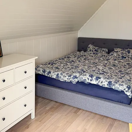 3 Bedroom In Os